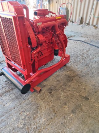 Motor Perkins Rojo