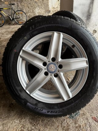 Llantas Mercedes 205/60-17