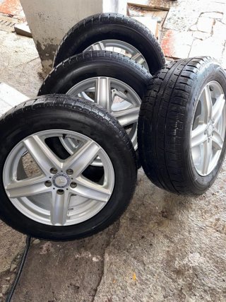 Llantas Mercedes 205/60-17