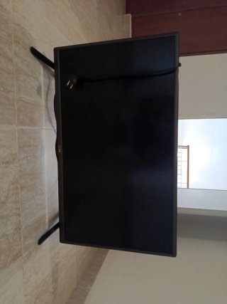 Televisión LG Negra