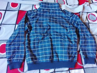 Chaqueta niño cuadros azul talla 10 años