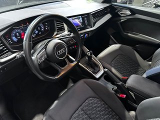 AUDI A1 30 TFSI 110 CV ADRENALIN S TRONIC S LINE