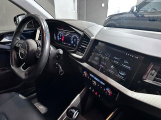 AUDI A1 30 TFSI 110 CV ADRENALIN S TRONIC S LINE