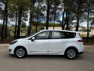 Renault Grand Scénic 1.5 dCi 110CV | Año 2013