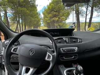 Renault Grand Scénic 1.5 dCi 110CV | Año 2013