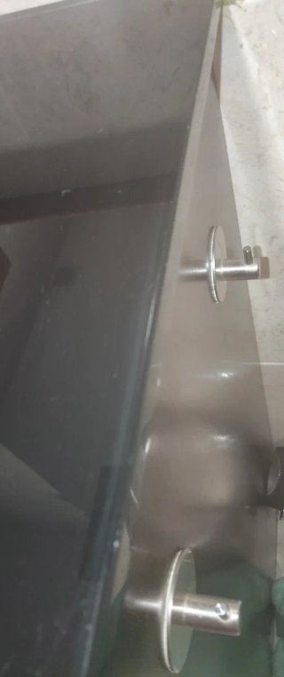 Mueble baño  espejo y ducha hidromasaje Roca Evolu