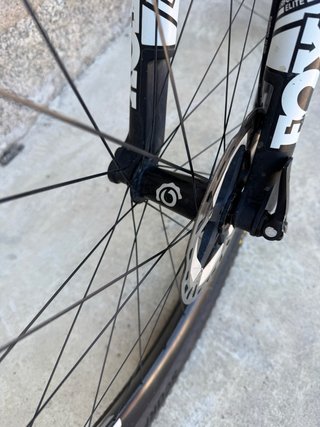 Canyon Lux World Cup CF7 MTB. Talla L