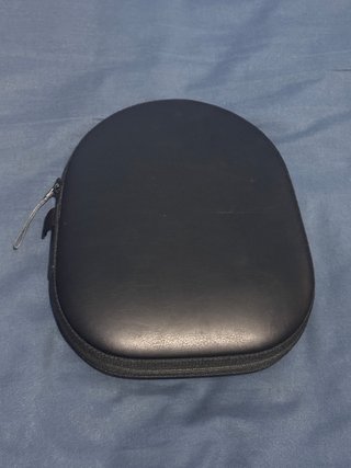 BOSE Noise Cancelling Headphones 700