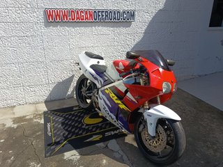 Honda RVF 400cc 1996 RC35