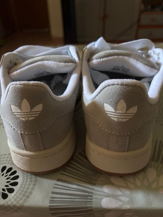 Tenis Adidas Campus Gris/Blanco Talla 37