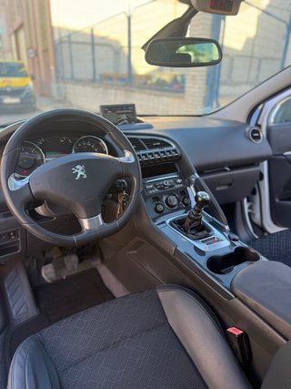 Peugeot 3008 2.0HDI 150cv 6v 123.000klm 2016