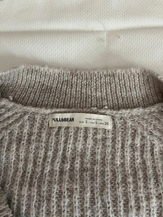 Jersey beige cuello pico