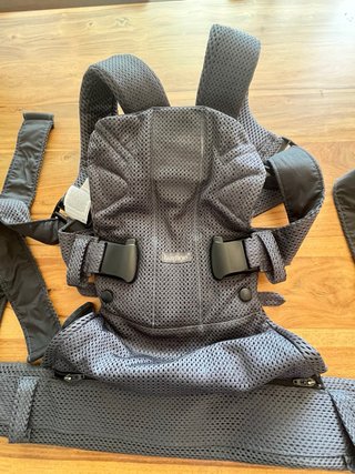 Mochila Portabebés BabyBjörn Oeko-Tex color gris