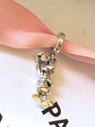 Pandora Charm Donald con Diamante