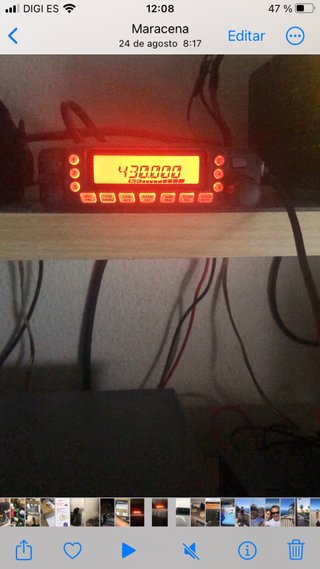 Emisora Yaesu FT-7800 UHF/VHF