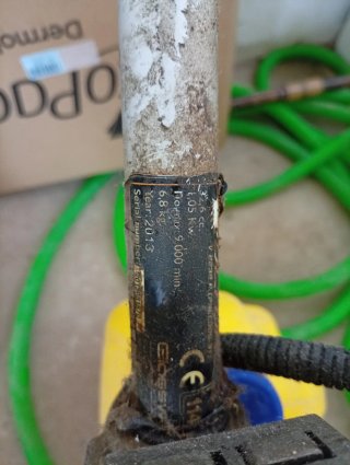 Desbrozadora gasolina Voltor V-2232 P 32,6 cc