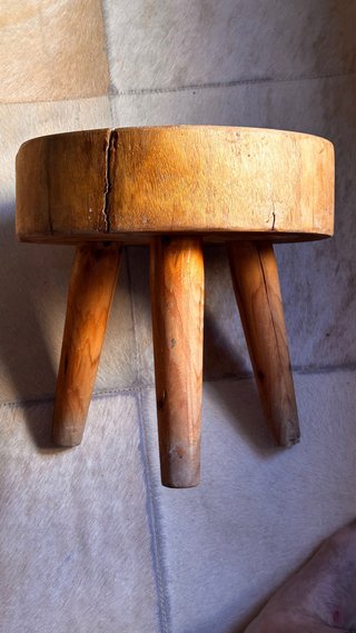 Taburete de madera maciza