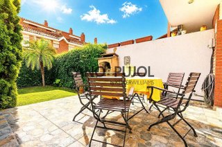 Casa adosada en alquiler en Les Torres - Ca n'Alzamora en Rubí