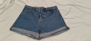 Pantalón corto vaquero azul