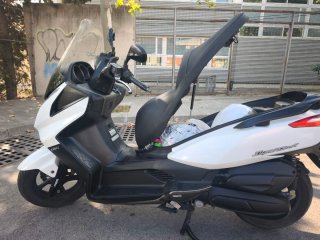 Kymco Superdink 125 ABS Negra