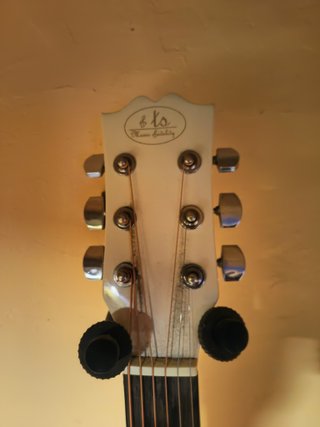 Guitarra Electroacústica Blanca