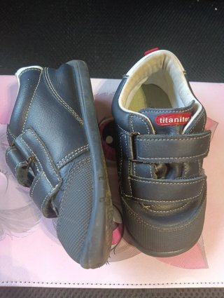 Zapatillas Titanitos Talla 25