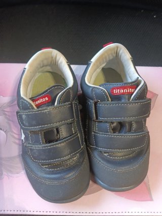 Zapatillas Titanitos Talla 25