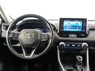 TOYOTA RAV4 220H ADVANCE