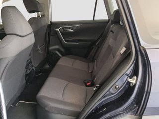 TOYOTA RAV4 220H ADVANCE