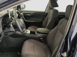 TOYOTA RAV4 220H ADVANCE