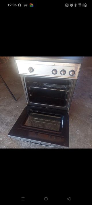 Cocina 3 fogones y horno
