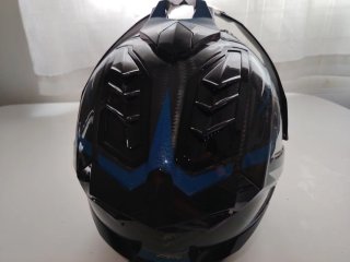 Casco de carbono para trail