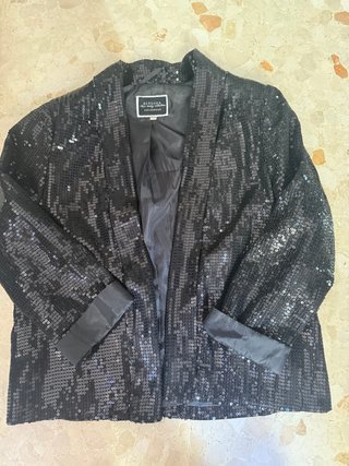 Chaqueta Bershka lentejuelas negra Talla M