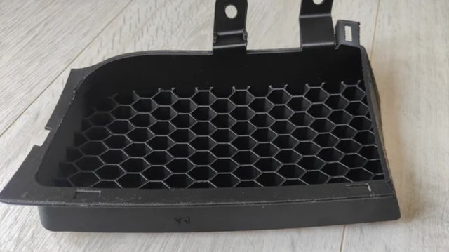 Rejilla Superior Lateral Pasajero Leon Cupra Mk1