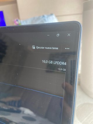 Portátil Lenovo 15.6" Ryzen 5 / 16GB RAM / 512GB S