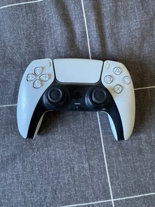PS5 Digital + Mando + Caja Original + Cables.