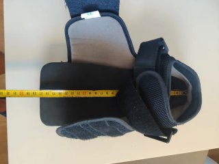 Zapato ortopédico ajustable