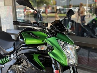 Kawasaki ER-6n Negra y Verde