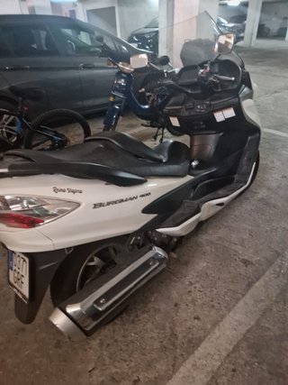 Suzuki burman 400cc Maxi Scooter