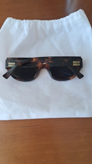 Gafas de sol Miu Miu mujer.En buen estado