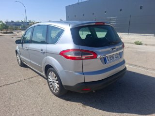 Ford S-MAX 2010