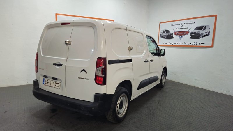 Citroën Berlingo 2022, foto 8