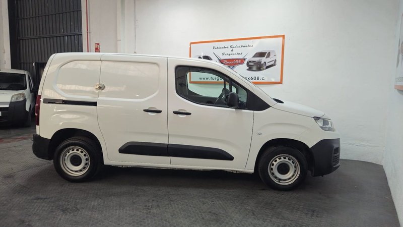 Citroën Berlingo 2022, foto 9
