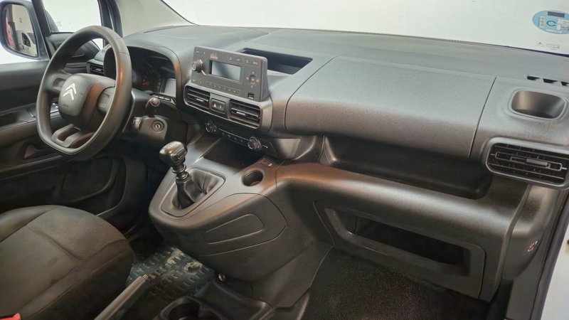 Citroën Berlingo 2022, foto 15