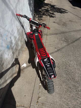 Honda CRF 250cc Motocross Roja