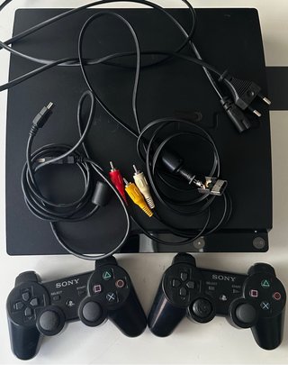 PS3 Slim 320GB + 2 mandos originales