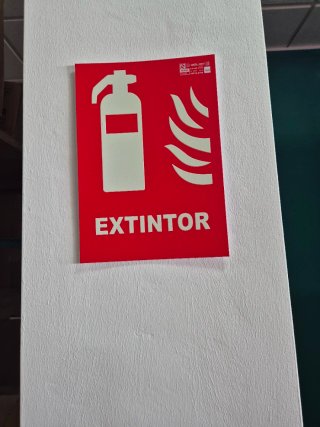Extintor de incendios ExtinDOS