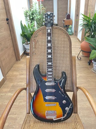Guitarra eléctrica  Rapier Saffire 60s