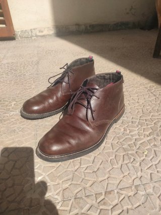 Stivali alti marroni