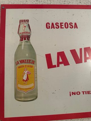 Cartel antiguo Gaseosa La Valleja
